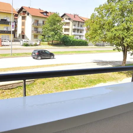 Apartman Tea Stan Na Dan Apartment *